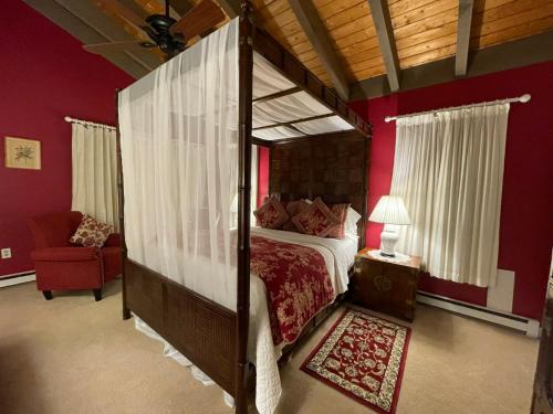 West Dover Hotel | Deerhill Inn
