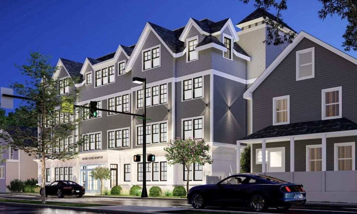 Top of the Hill Apartment | Deluxe Hotel Room Sum