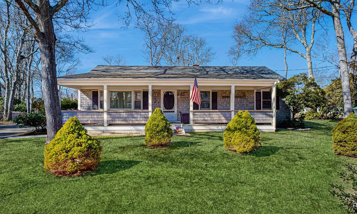 Falmouth Heights House | Dog-friendly house with gas grill & deck - walk to beaches