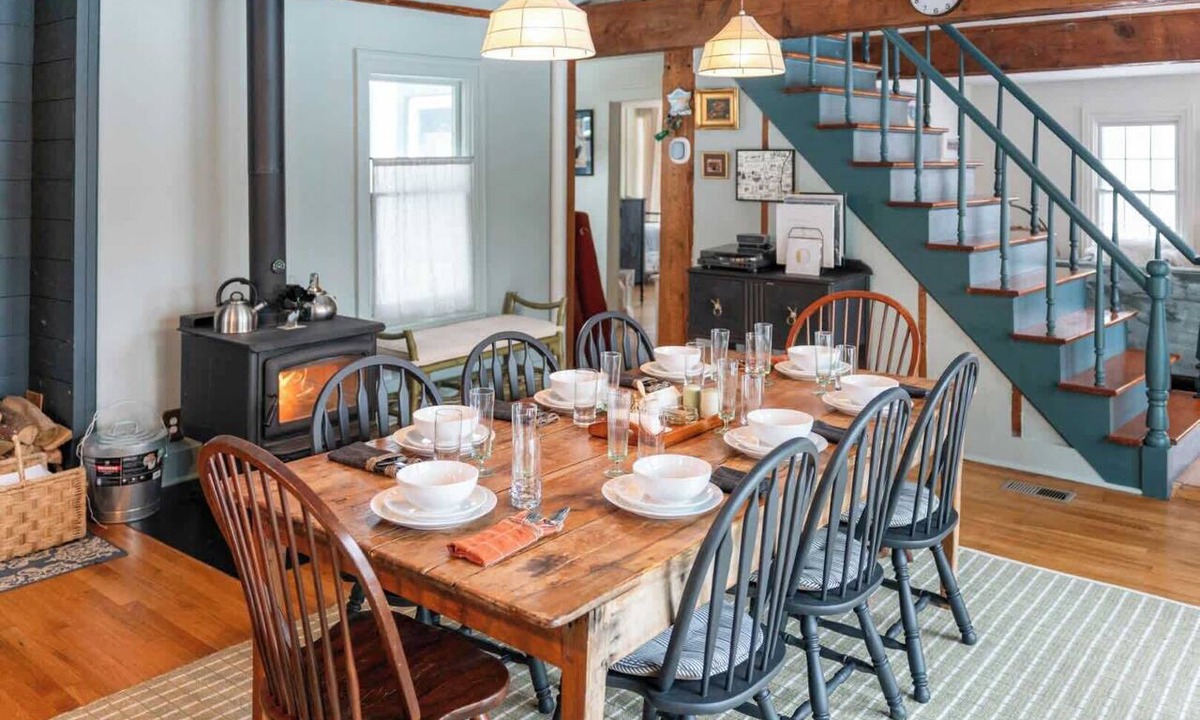 West Kill House | Echo Notch Farm, Hillside Views & Fireplace