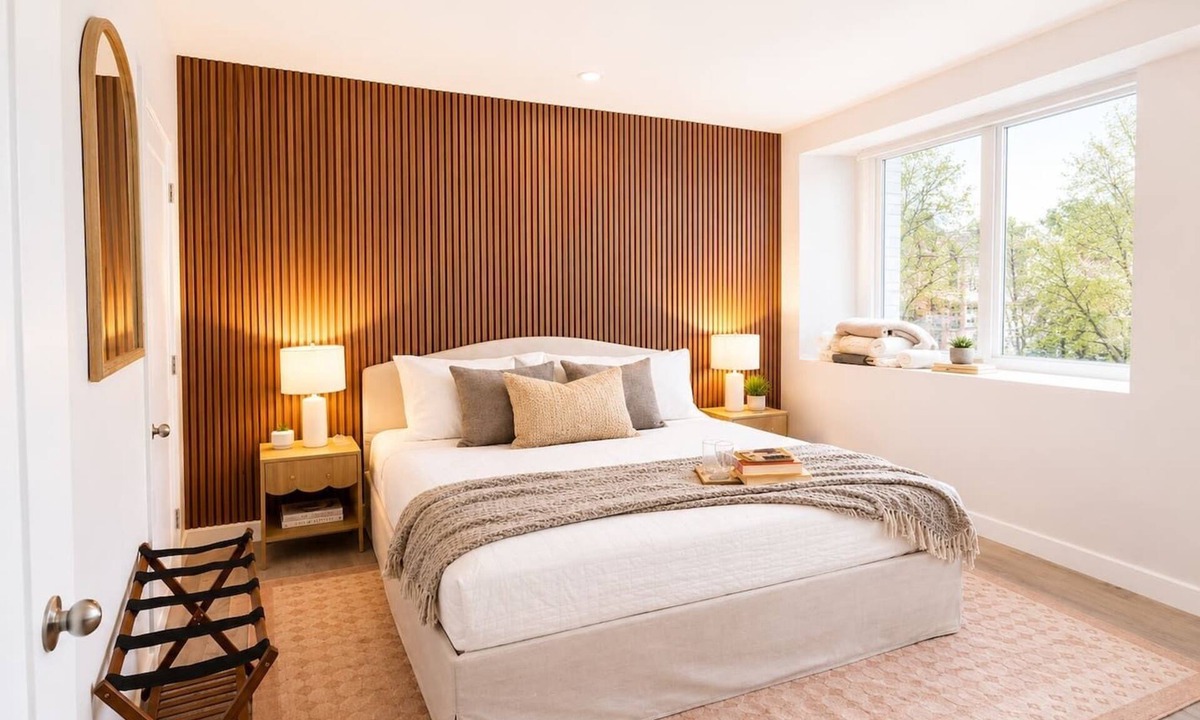 Mill River Apartment | Elegant King Suite|Walk to Yale|Premier Location