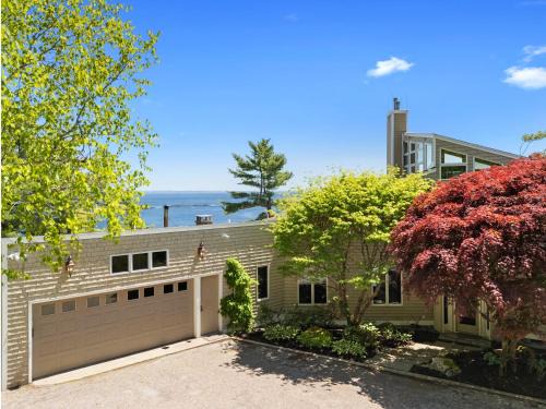 Rockport House | Elegant ocean view home with breathtaking views, private hot tub & large deck