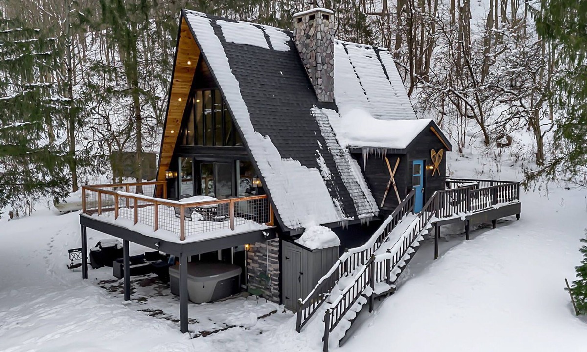 Little Valley Ski Chalet | Ellicottville Newly Remodeled A-Frame 4.7 Miles From the Village with a hot tub!