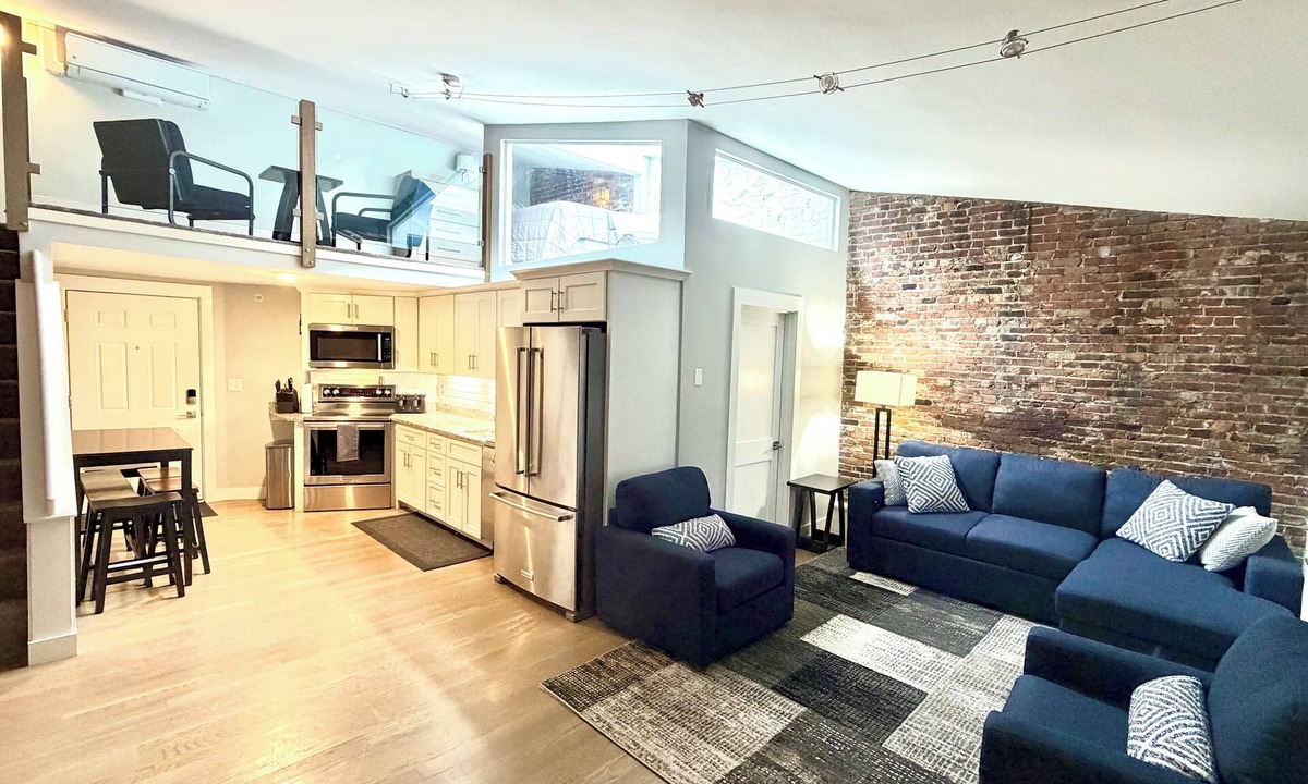 Old Port Condo | Exchange Street Skylight Loft