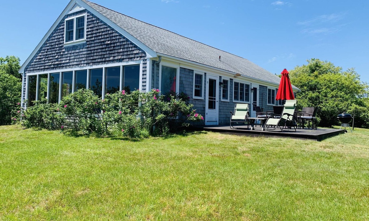 Aquinnah House | Exclusive Aquinnah Hilltop Home —Stunning Views of Menemsha Pond — Pet Friendly