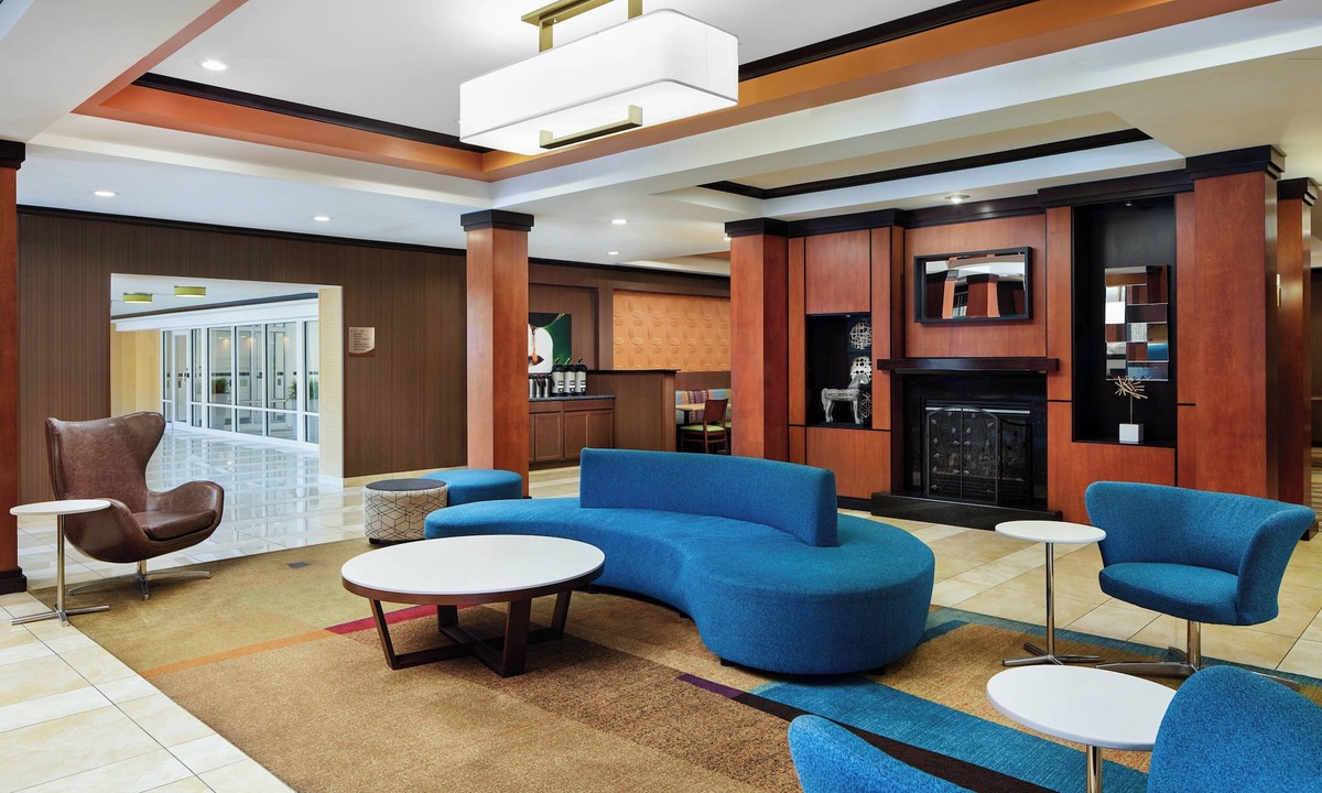 Plainville Hotel | Fairfield Inn & Suites by Marriott Plainville
