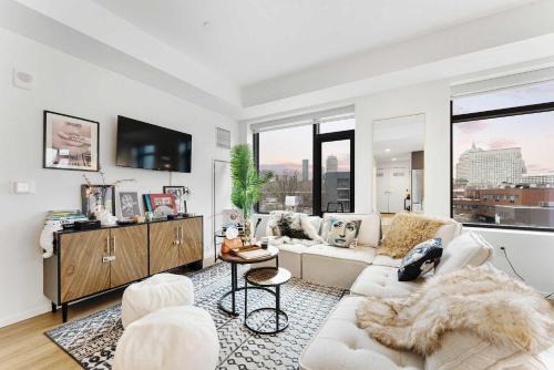 Shawmut Apartment | Family Friendly South End Suite