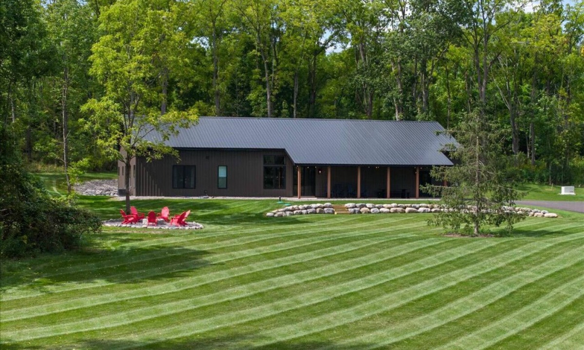 Skaneateles House | Family Friends Fun! Captain`s Hideaway!