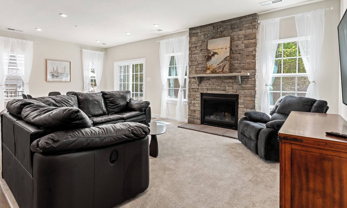 Bayside House | Family Retreat at Bayside | New 5BR Home Minutes to OCMD and Assateague