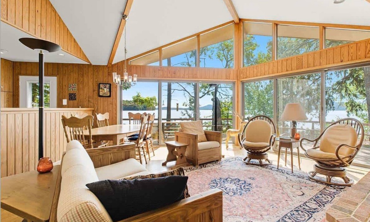 Moultonborough House | Family Retreat on Lake Winnipesaukee