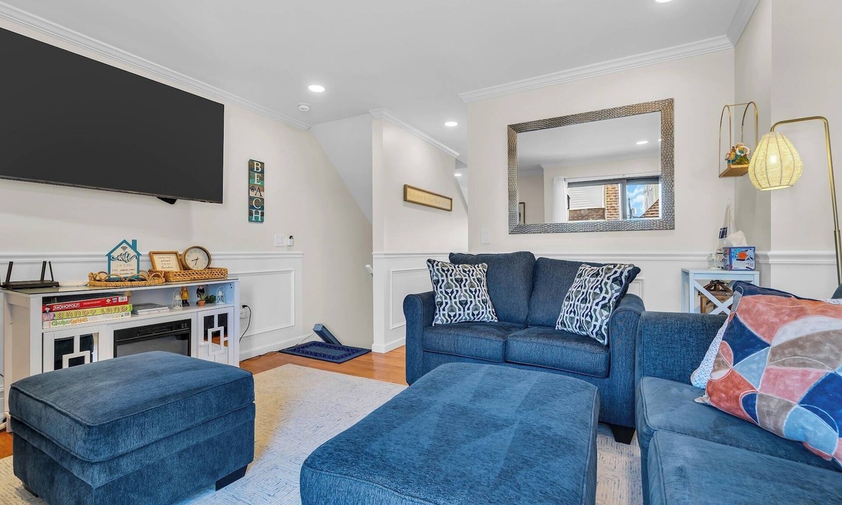 Seaside Heights House | Fast Wi-Fi | Coffee Bar | Linens & Towel | Parking - Holiday Home
