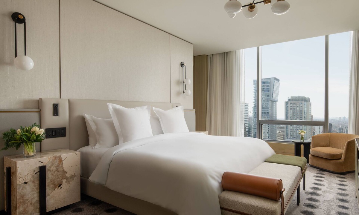 Yorkville Hotel | Four Seasons Hotel Toronto