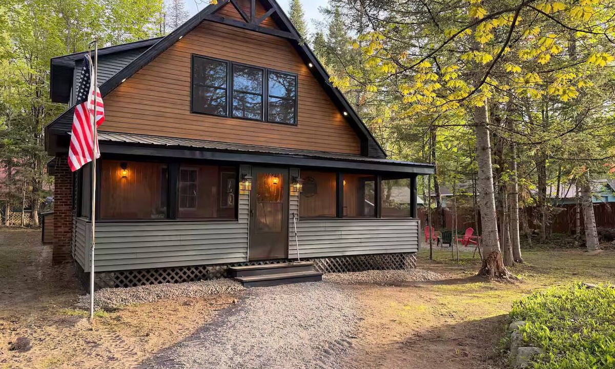 Eagle Bay Cabin | Fully Renovated in 2026! 4 Bedroom 3 Bath Cabin w/Beach Rights down the Street!