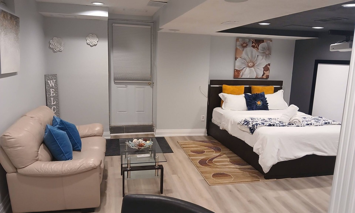 Lisgar Apartment | furnished basement studio, with1 queen bed, a kitchenette, and 1 bathroom.
