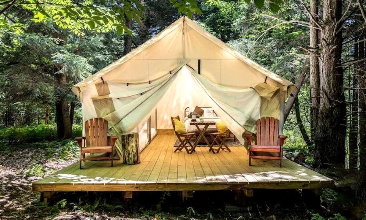 Broadalbin RV Rental | Glamping in New York in Fully-Equipped Safari Tents Located in Broadalbin