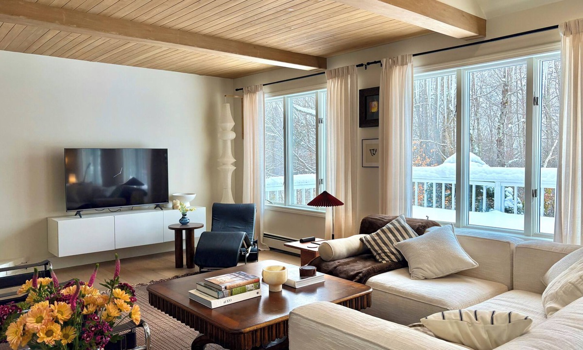 Manchester Center House | Green Mountain Sanctuary · An Artful Vermont Home