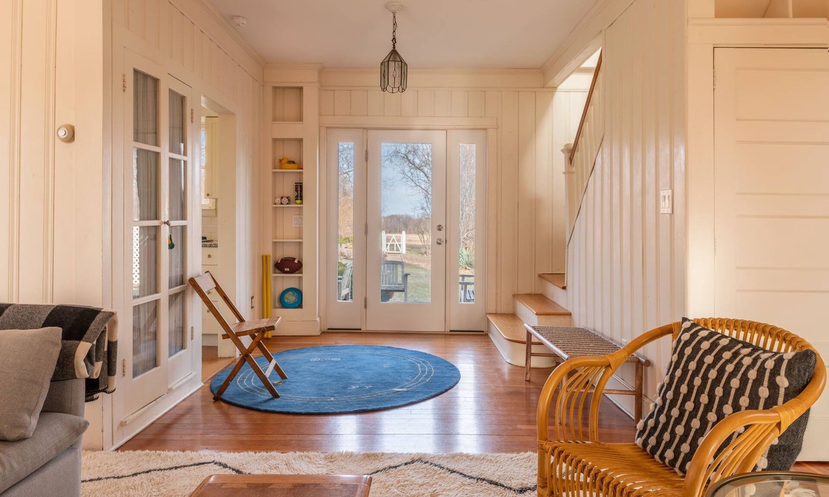 Greenport West House | Greenport, North Fork, Beach, Designer Chic, Vineyard Views, Hamptons luxury