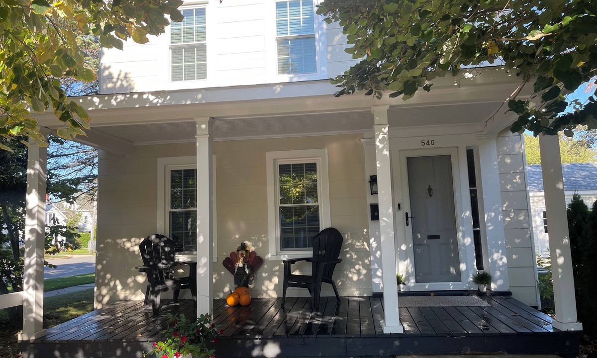 Greenport House | Greenport Village Farmhouse.