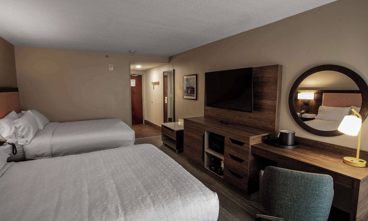 Springfield Hotel | Hampton Inn Springfield
