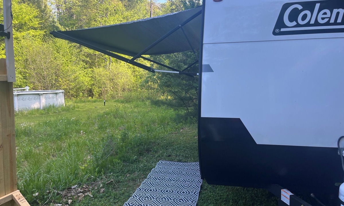 Wolfeboro House | Happy Campers Woodland Retreat