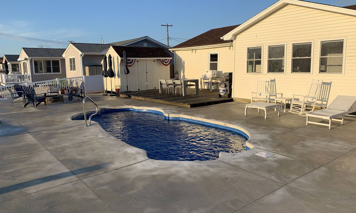 Forked River House | Heated Pool with 75 Feet of Dock Bring your Boat or WaveRunner. Min 30 day