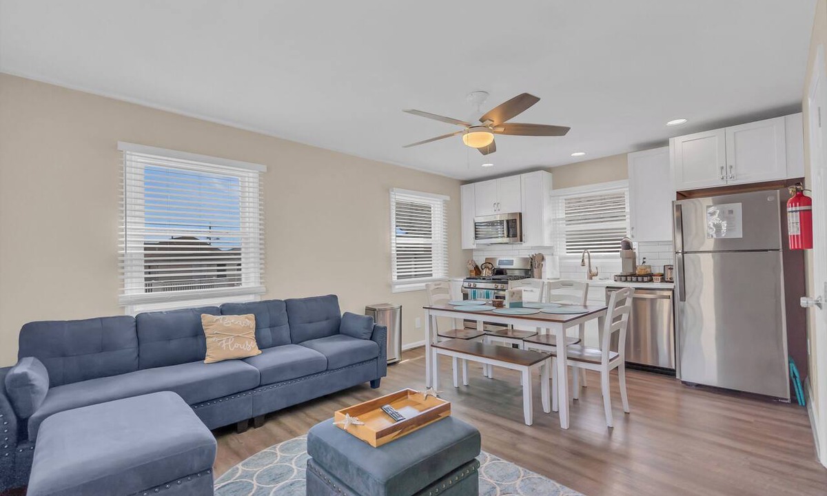 Seaside Heights Apartment | High Speed Wifi | Washer/Dryer | Linens+ Towels