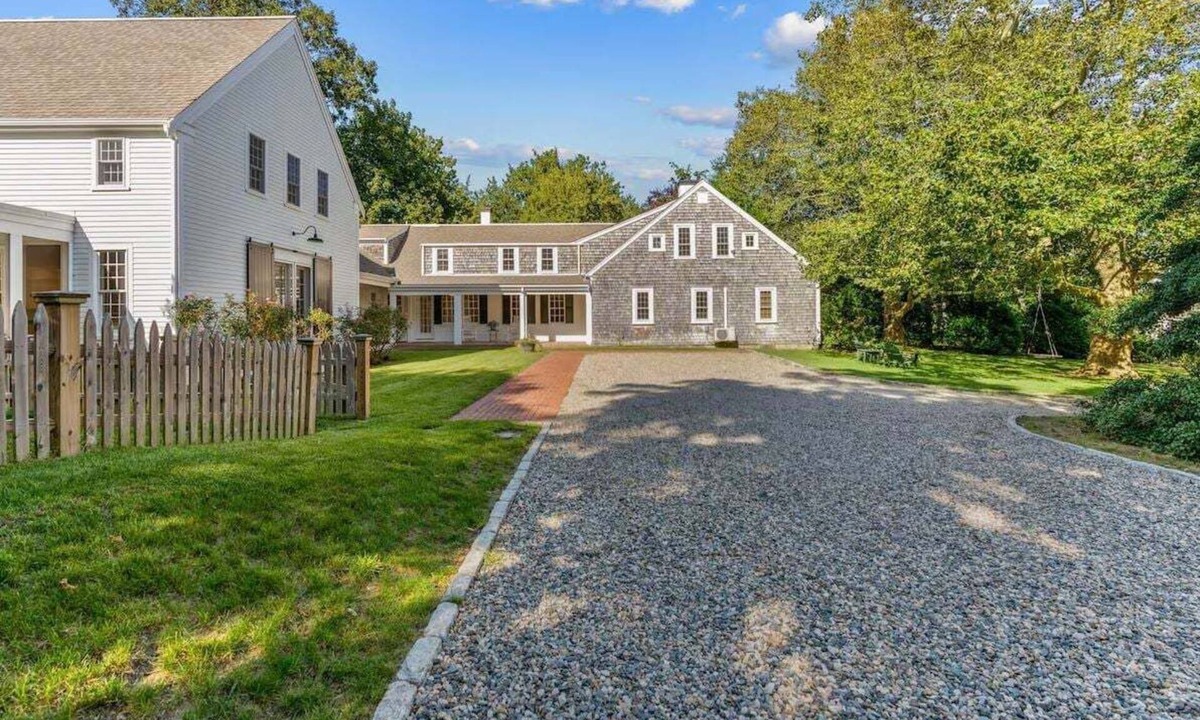 Dennis House | Historic 6 Bedroom/6 Bath Home with Saltwater Pool