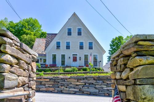 Weston House | Historic Family Retreat with Hot Tub & Game Room Near Okemo, Vermont