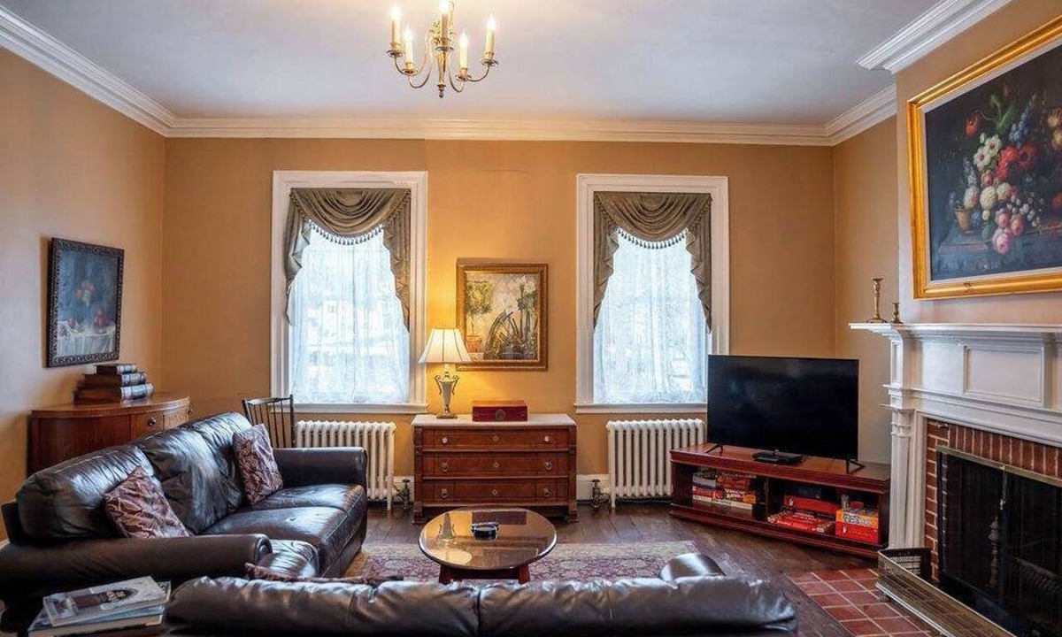 Geneva House | Historic Home: Game Room & Fire Pit, Near Downtown