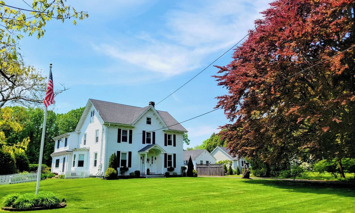 Charlestown House | Historic quaint property. Enjoy a day at the beach then a dip in pool and relax.