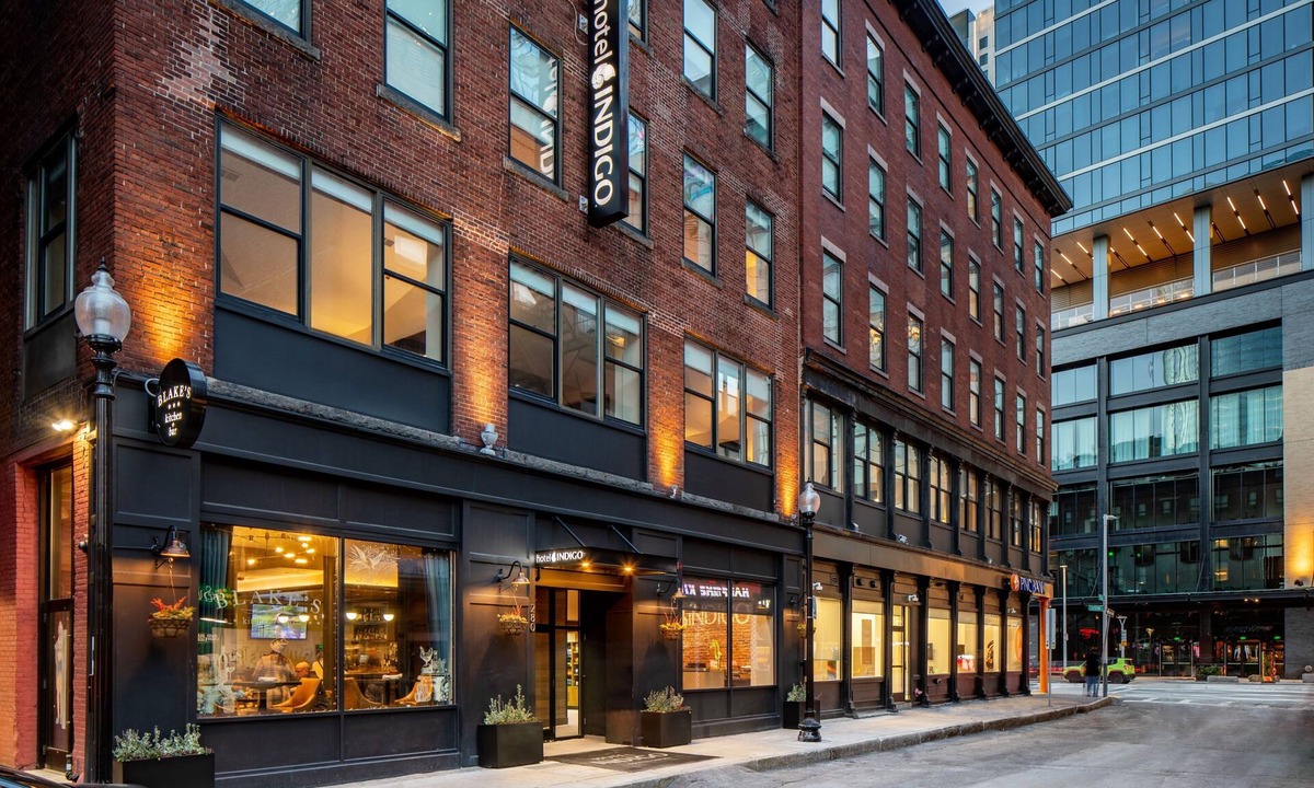 West End Hotel | Hotel Indigo Boston Garden by IHG