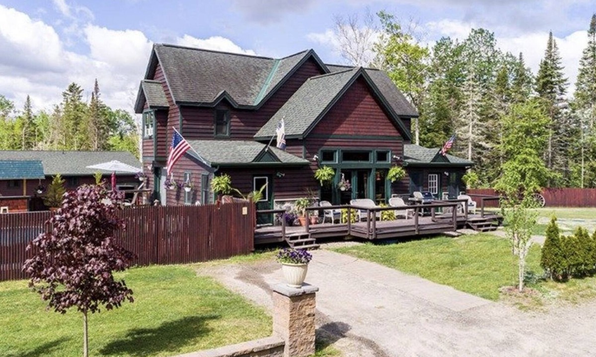 Lake Placid House | House with hot tub 10 min from whiteface Mt. & Lake Placid Village