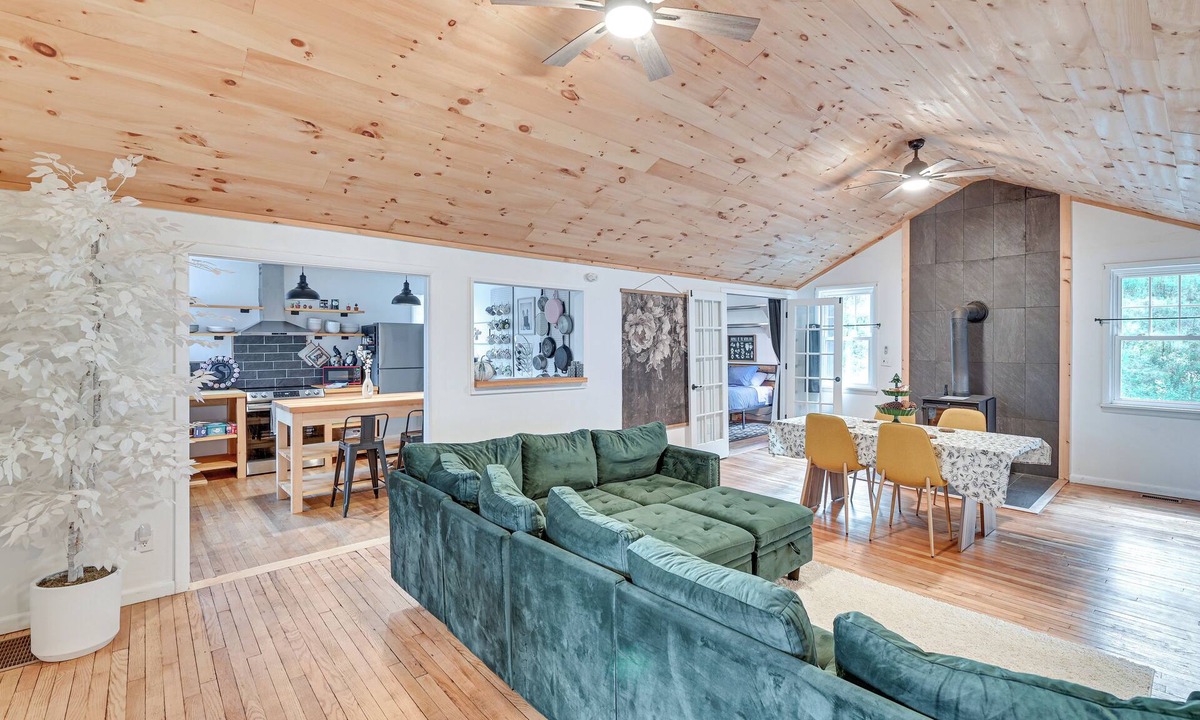 Summit House | Ice Fish, Snowshoe & Ski: Group Getaway in Summit