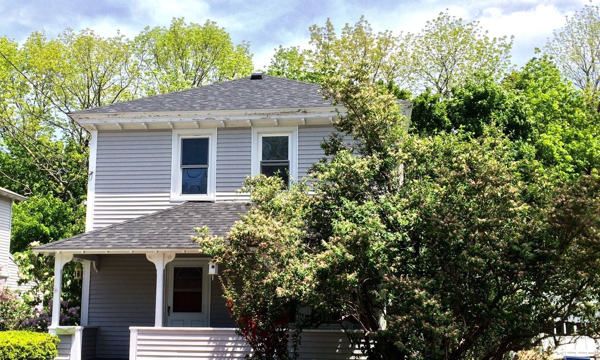 Bar Harbor House | In Town and a Quick Walk to Acadia National Park