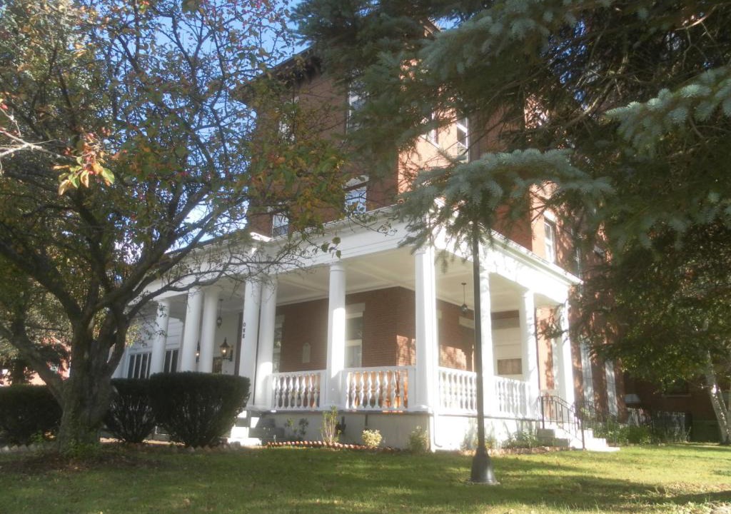 Lewiston Hotel | Inn at the Agora