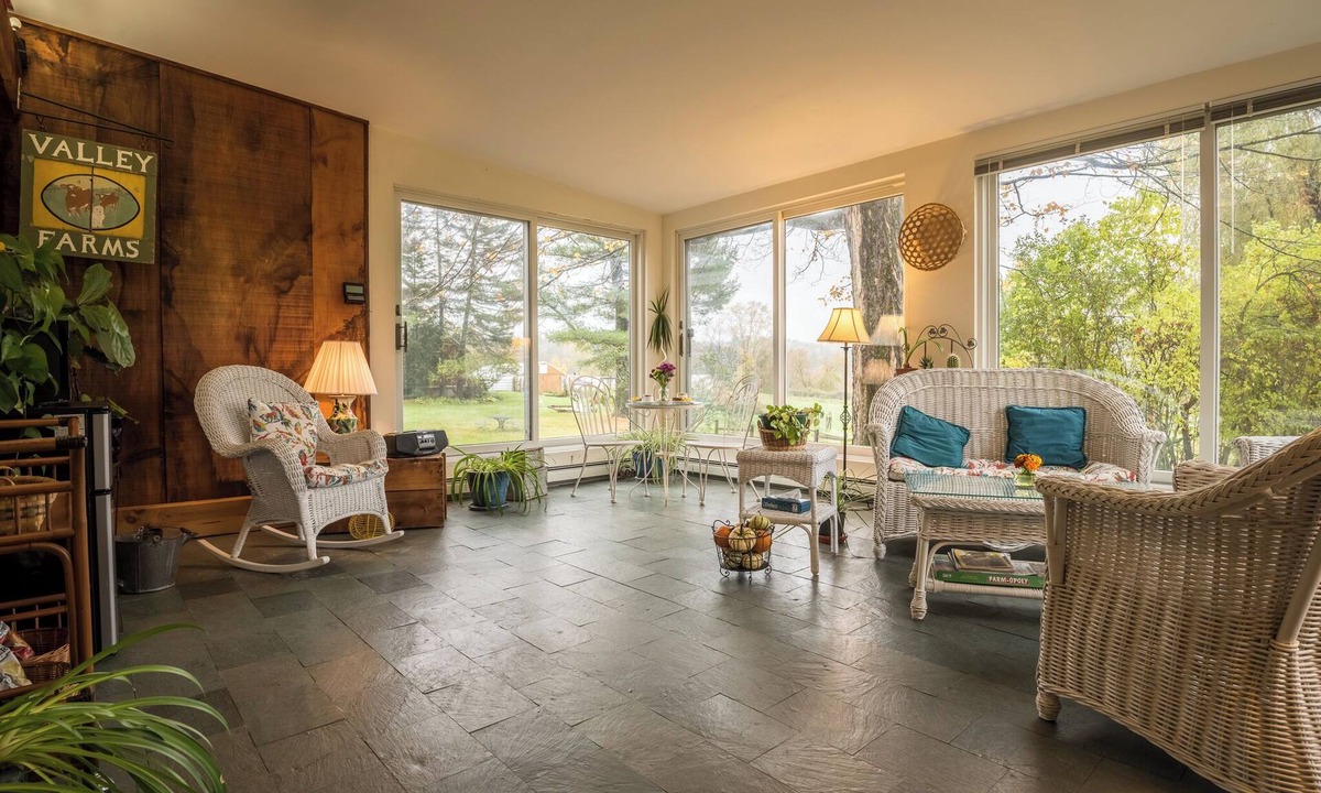 Walpole House | Inn at Valley Farms