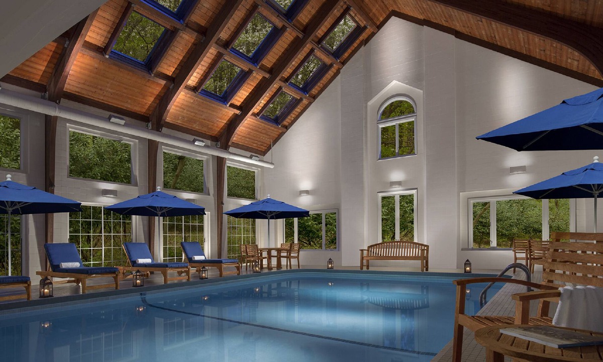 Falmouth Hotel | Inn on the Square