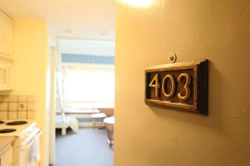 Waterville Valley House | Inns of Waterville Valley 403 Affordable Loft Unit at Inns of Waterville Valley