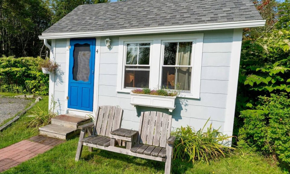 Trenton Apartment | Isleview Cottage 4 - 10 minutes to Acadia!
