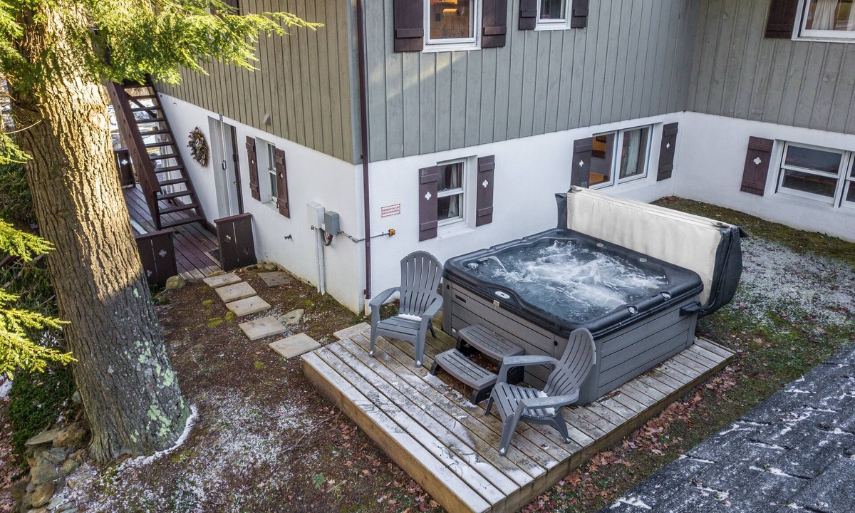 Killington Ski Chalet | Killington Chalet - Great Space and Location!