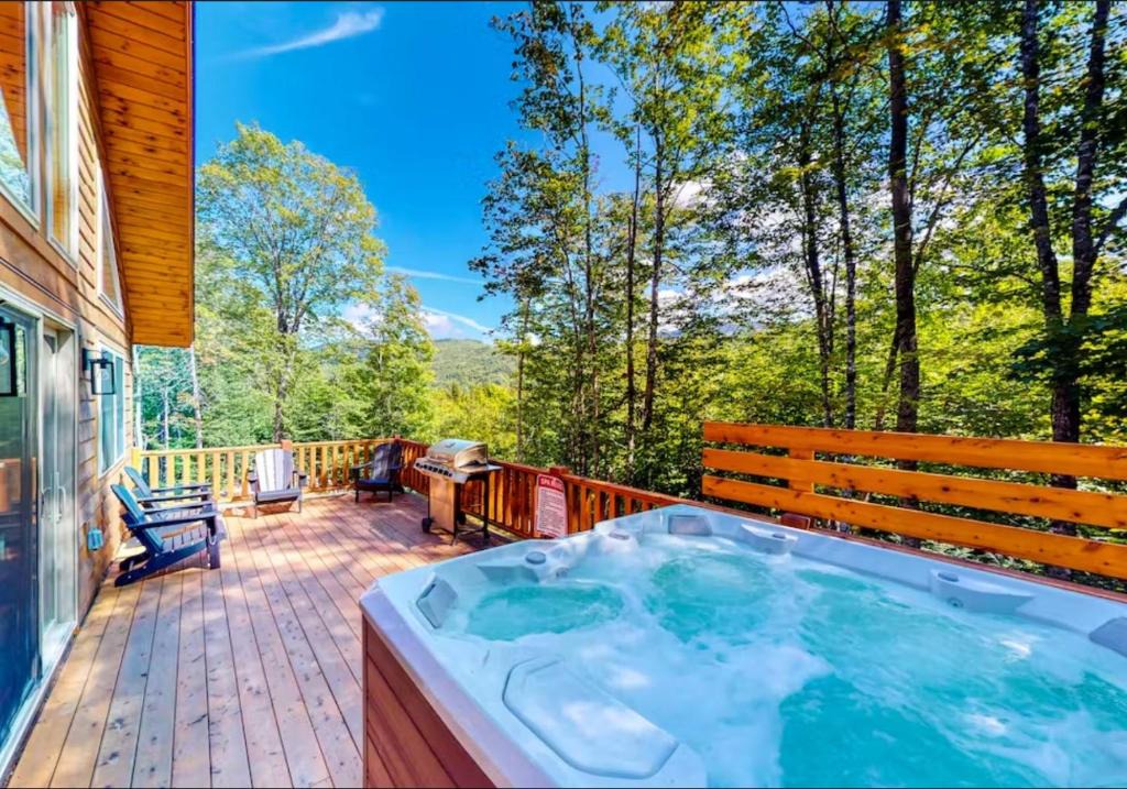 Carrabassett Valley House | Kingslanding Cabin