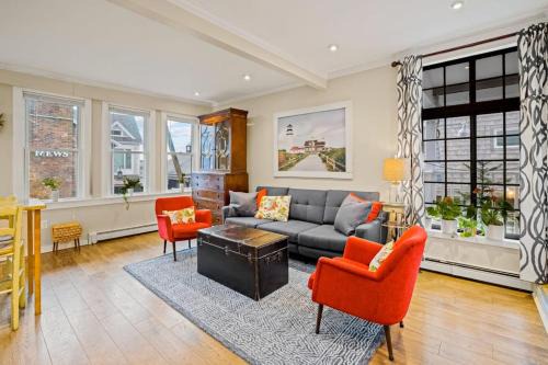 Commercial Street Apartment | Lady Burns' Lookout