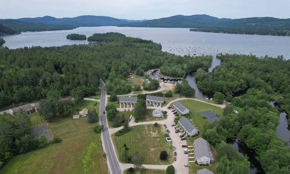 Bristol House | Lake Access Townhome Perfect for Families Boat Launch