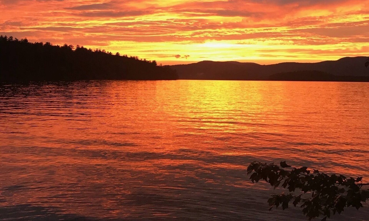 Center Harbor Cabin | Lake Front Cabin on Squam Lake/On Golden Pond