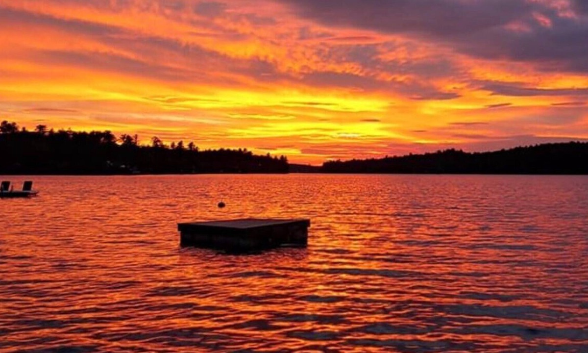 Sanbornville House | Lake front home on Lovell Lake for Ice Fishing and Skimobiling