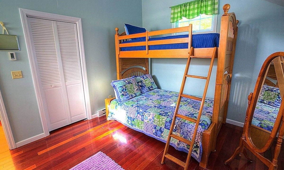 East Haddam House | Lake Front Paradise Sleeps 8