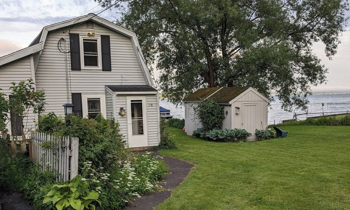 Seneca Falls House | Lake House getaway! 2-bedroom Cayuga Lake, lake front property!