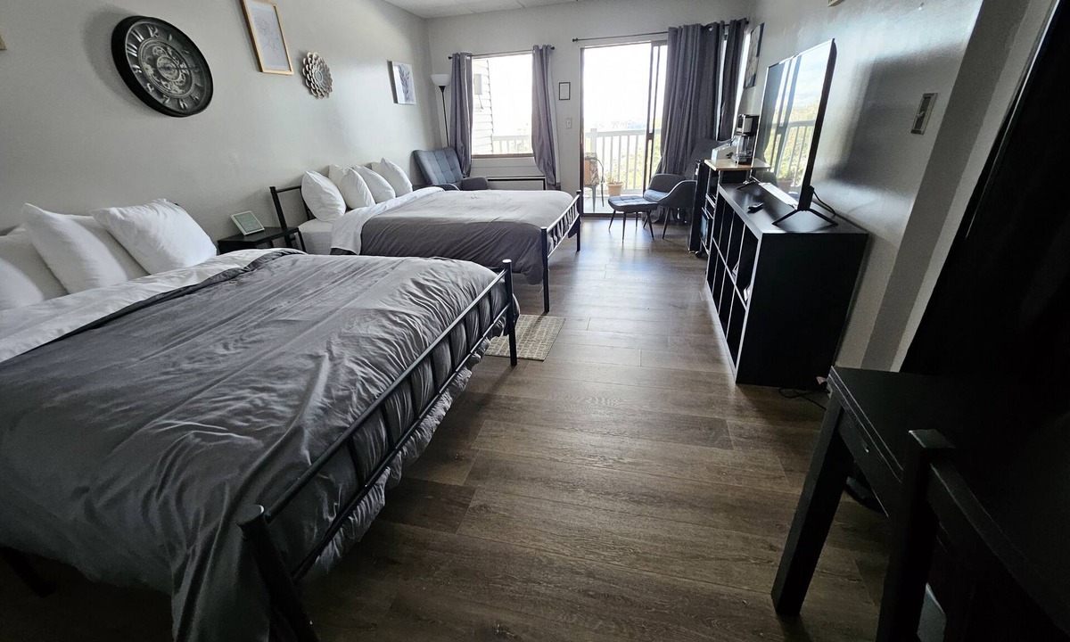 Weirs Beach Apartment | Lake View Cedar Lodge Room w/Private Balcony