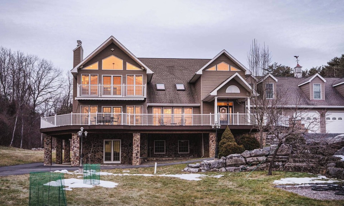 Catskill House | Lake-View Retreat with Hot Tub & Fenced Yard
