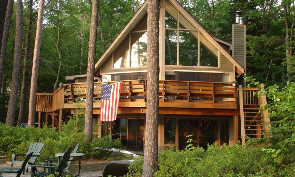 Moultonborough House | Lake Winnipesaukee Lakefront Home With Great Sandy Beach/Swim Area